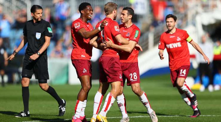 Vào! Florian Kainz thực hiện một đường chuyền bổng tuyệt vời và Sebastian Andersson (Köln) đón nó để dứt điểm với một cú đánh đầu vào lưới trống. Tỉ số là 1:2.