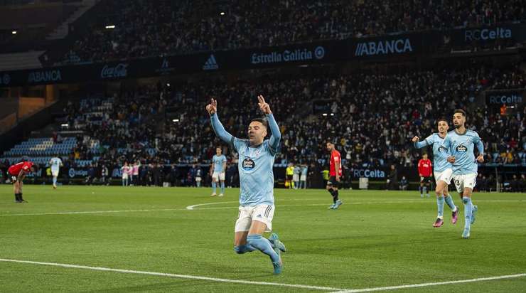 Một bàn thắng đẹp mắt! Franco Cervi chuyền bóng cho Iago Aspas (Celta Vigo), người đang đứng ở một vị trí trống trải trong vòng cấm để cầu thủ này có một cú sút một chạm, đưa bóng vòng qua người thủ môn Sergio Rico và đi vào góc phải khung thành. Tỉ số là 3:2.
