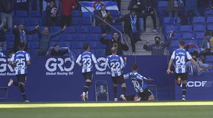 Bóng bật ra và đến chân của Sergi Darder (Espanyol) ở ngay bên ngoài vòng cấm. Anh không hề do dự và tung một cú sút tuyệt vời vào góc trái phía dưới. Pha dứt điểm đi ra ngoài tầm với của thủ thành Dani Cardenas và tỉ số đã được thay đổi thành 1:0.