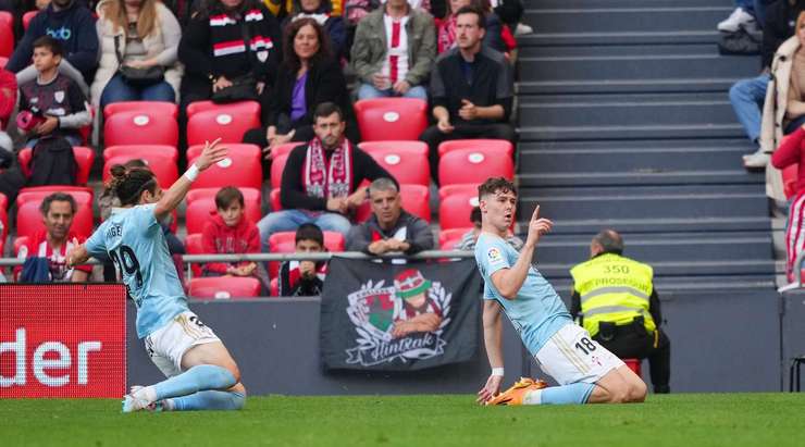 Jorgen Strand Larsen (Celta Vigo) ghi bàn từ một vị trí rất khó. Anh ấy bật cao để đánh đầu sau một quả tạt, đưa bóng vượt qua tầm với của thủ môn vào lưới.