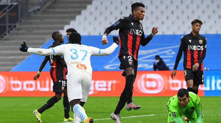 Bàn thắng đến từ một tình huống phối hợp đồng đội tuyệt vời! Saif-Eddine Khaoui (Marseille) đón một đường chuyền hoàn hảo và tung một cú sút xuất sắc, đi chìm vào phía trong cột dọc bên phải. Thủ môn không thể làm gì với những cú sút như thế.