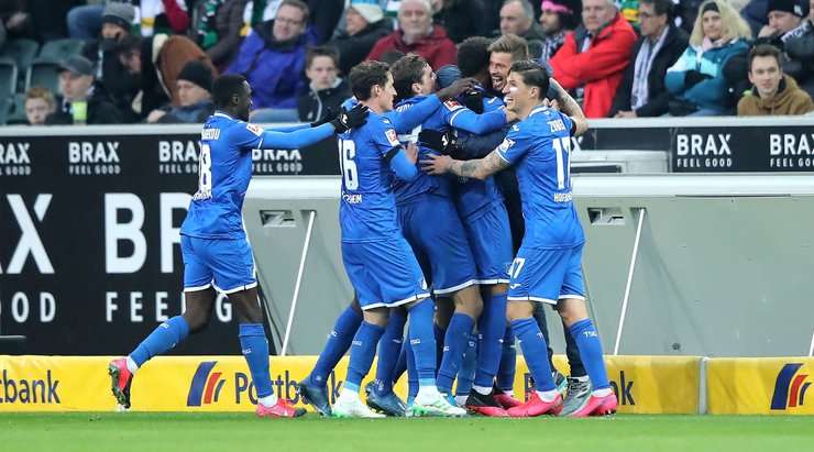 Lucas Ribeiro dos Santos (Hoffenheim) tìm thấy khoảng trống bên trong vòng cấm và ghi bàn với một cú đánh đầu hiểm hóc vào góc cao bên phải khung thành, không cho thủ môn một cơ hội nào.
