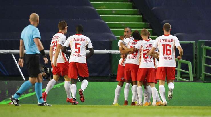 Một đường chuyền bổng hoàn hảo từ Marcel Sabitzer tìm đến Dani Olmo (RB Leipzig), người đã nhảy cao nhất và đánh đầu từ cự li gần vào góc trái khung thành. Pha dứt điểm có lực và đủ chính xác để hoàn toàn loại bỏ thủ môn Jan Oblak. Tỉ số bây giờ là: 1:0.