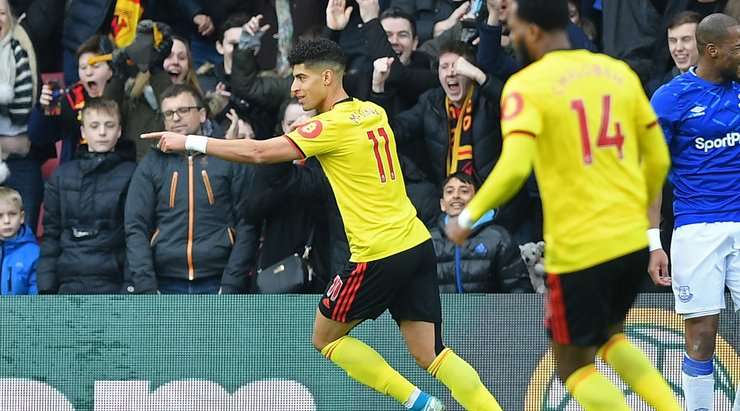 Vào - 1:0! Gerard Deulofeu kiến tạo cho Adam Masina (Watford) trong vòng cấm và anh ấy đưa bóng vào góc phải phía dưới và qua Jordan Pickford.