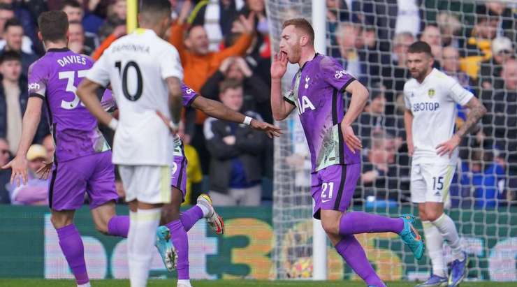 Dejan Kulusevski (Tottenham) có một pha đi bóng độc diễn tuyệt vời và dứt điểm từ trong vòng cấm, đánh bại thủ môn Illan Meslier với một cú sút vào góc phải phía dưới. Tỉ số bây giờ là: 0:2.