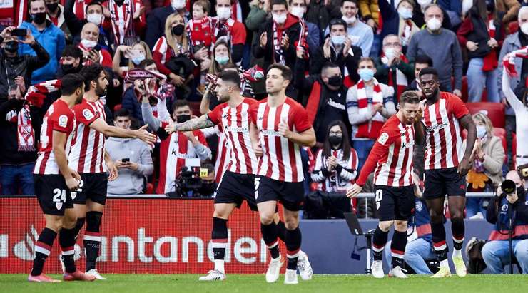 Bàn thắng đến từ một tình huống phối hợp đồng đội tuyệt vời! Inaki Williams (Ath Bilbao) đón một đường chuyền hoàn hảo và tung một cú sút xuất sắc, đi chìm vào phía trong cột dọc bên phải. Thủ môn không thể làm gì với những cú sút như thế.