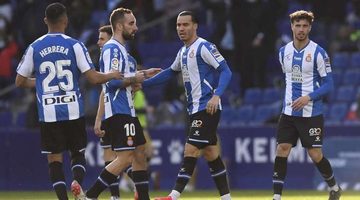 Yangel Herrera thực hiện một quả tạt bổng chính xác vào vòng cấm. Raul de Tomas (Espanyol) đón bóng và dứt điểm nhanh vào phía trong cột dọc bên trái. Thủ môn đã không có cơ hội nào để cản phá! Tỉ số đã được thay đổi thành: 2:2.
