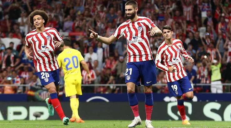 VÀO! Đó là một cú sút phạt đền tuyệt vời của Yannick Carrasco (Atl. Madrid) về phía góc thấp bên trái khung thành, không có một chút cơ hội nào cho thủ môn Jeremias Ledesma để cản phá!