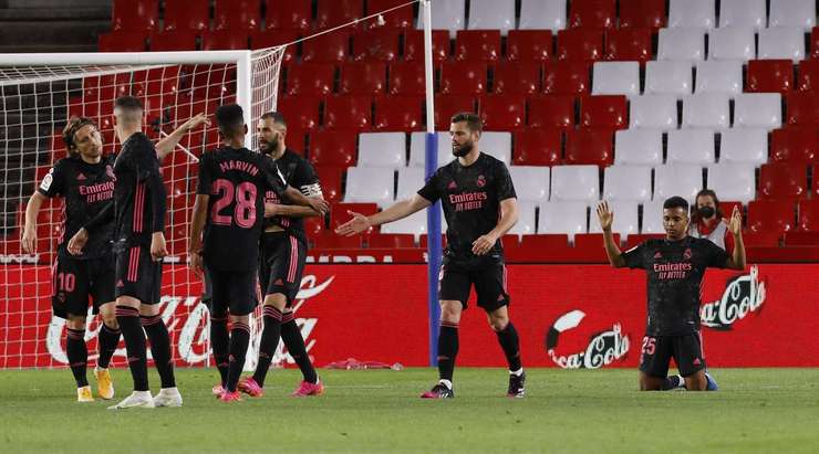 Rodrygo (Real Madrid) kết thúc nỗ lực đi bóng đẹp mắt của mình với một cú sút xuất sắc từ trong vòng cấm. Bóng đi vào góc thấp bên trái khung thành và Rui Silva chỉ có thể vào lưới nhặt bóng. Tỉ số là 0:2.