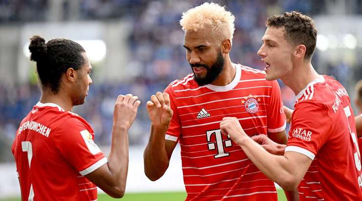 Vào! Serge Gnabry kiến tạo cho Eric Maxim Choupo-Moting (Bayern Munich) một đường chuyền tốt trong vòng cấm. Nó cho phép anh ấy dứt điểm với một cú sút chuẩn xác vào chính giữa khung thành. 0:2.