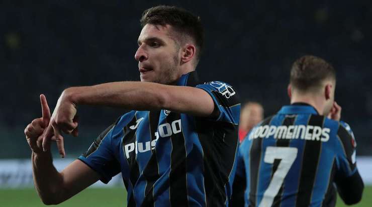 Vào! Berat Djimsiti (Atalanta) đã có mặt đúng lúc đúng chỗ để lấy bóng bật ra trong vòng cấm, và anh ấy sút bóng đi chìm vào phía trong cột dọc bên trái. Tỉ số là 2:1.