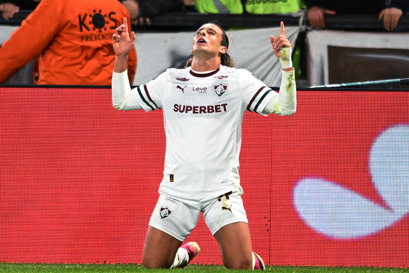 Fluminense resistió los arreones del Platense argentino y como visitante consiguió desnivelar el resultado global con un gol de su estrella Agustín Canobbio para clasificarse a semifinales de la Copa Libertadores 2026.