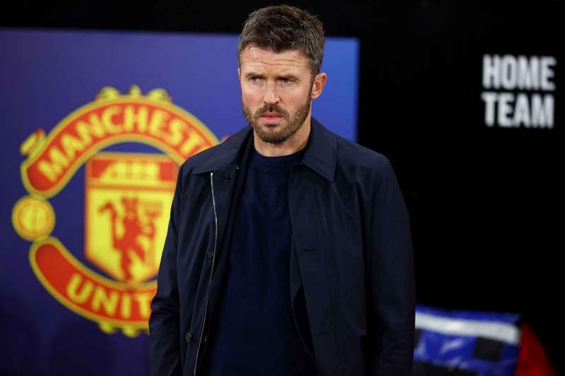 Carrick rechaza el "rey de Mánchester" de Elliot Anderson