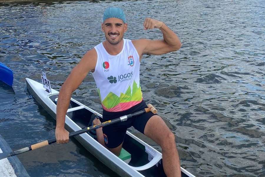 Rui Lacerda celebra conquista da medalha de bronze