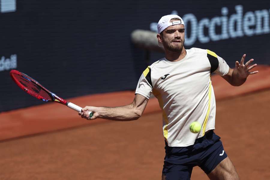 Tomáš Macháč splnil v zápase proti Franciscu Comesaňovi roli favorita.