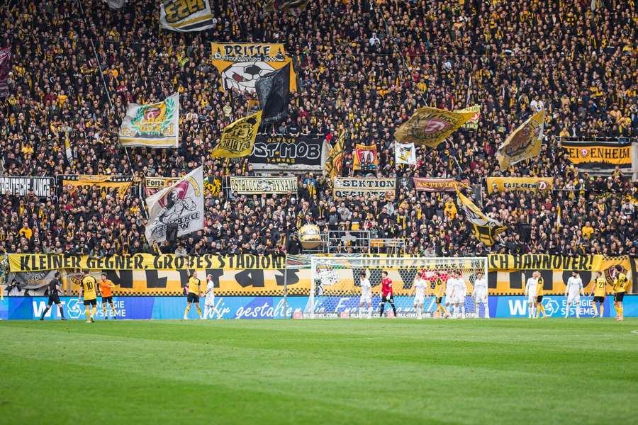 So viele Fans wie nie zuvor: 3. Liga meldet Zuschauerrekord