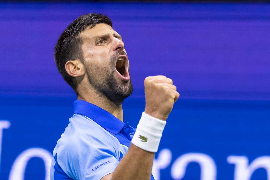 Starkes Comeback: Djokovic zieht den Kopf aus der Schlinge