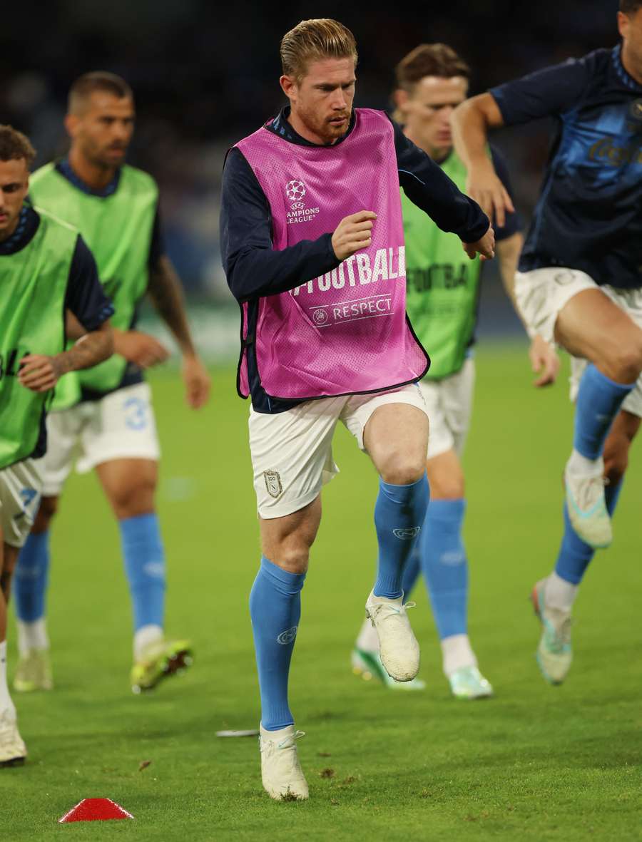 De Bruyne nel riscaldamento De Bruyne nel riscaldamento