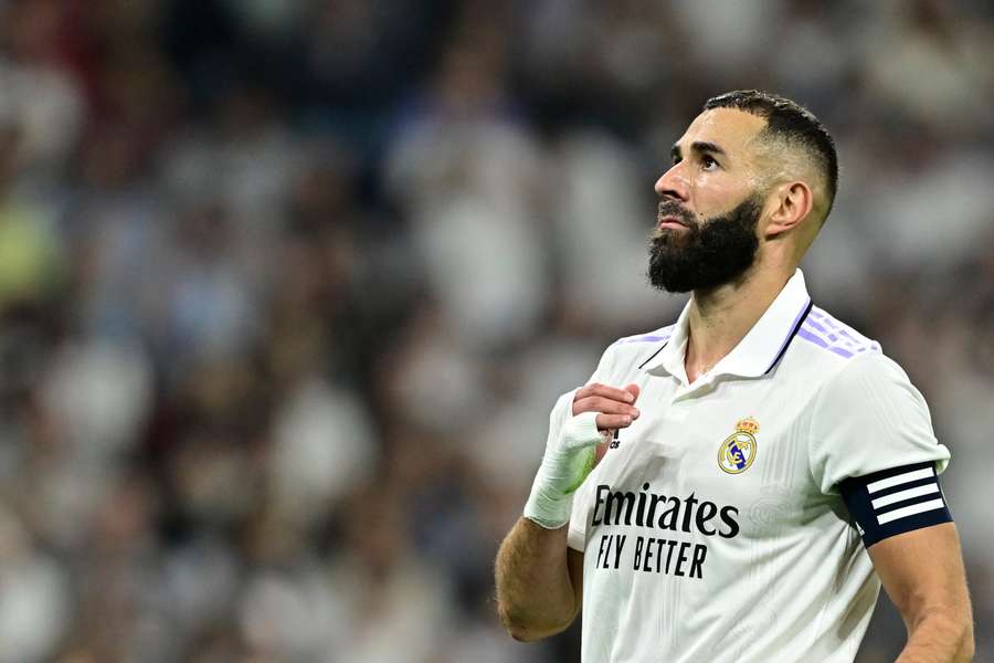 Benzema pensif lors de la rencontre de Liga face à Osasuna. 