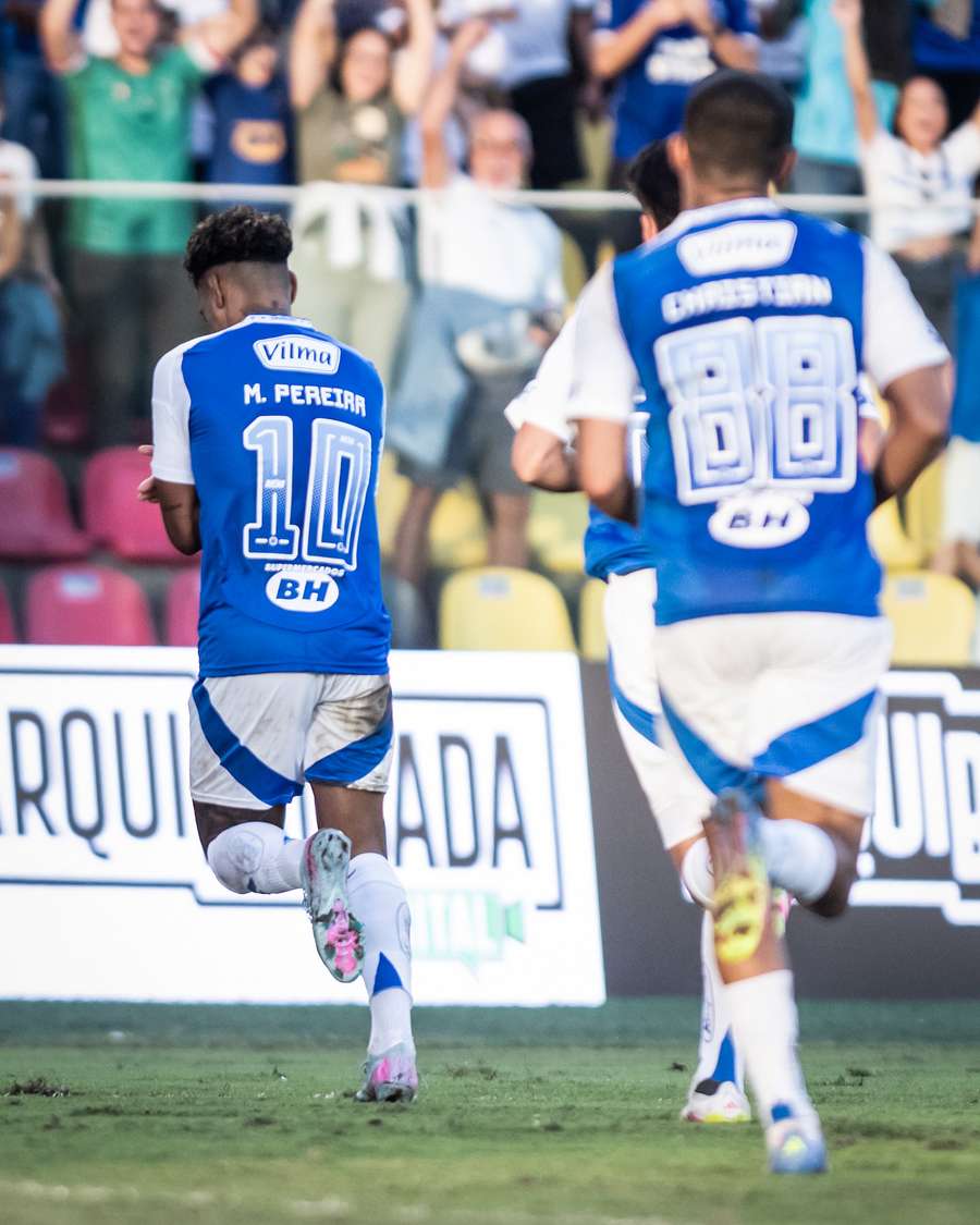 Matheus Pereira fez o gol de Cruzeiro 1x0 Banfield