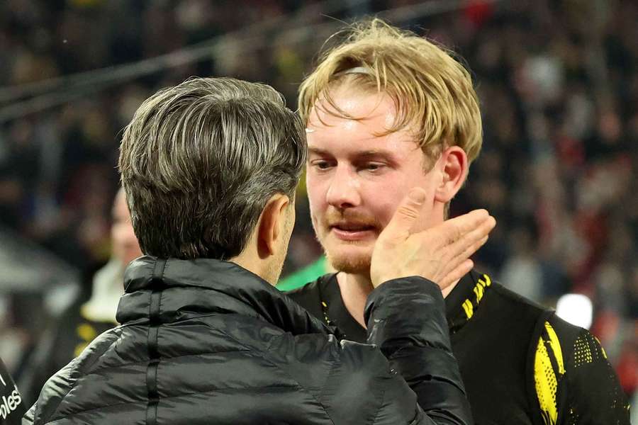 Atletico Madrid threaten Arsenal plans for Brandt Atletico Madrid threaten Arsenal plans for Brandt