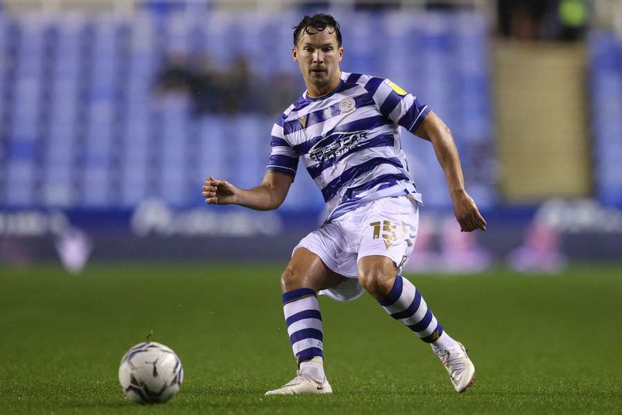 Drinkwater terminou a carreira no Reading