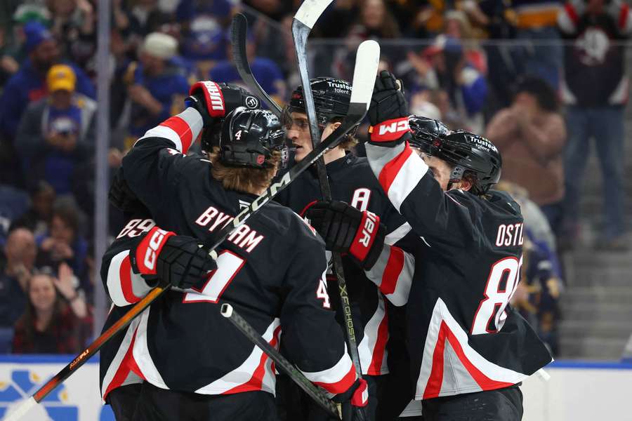 Aż 15 goli w meczu Sabres z Bay Lightning. Nietypowy mecz w NHL