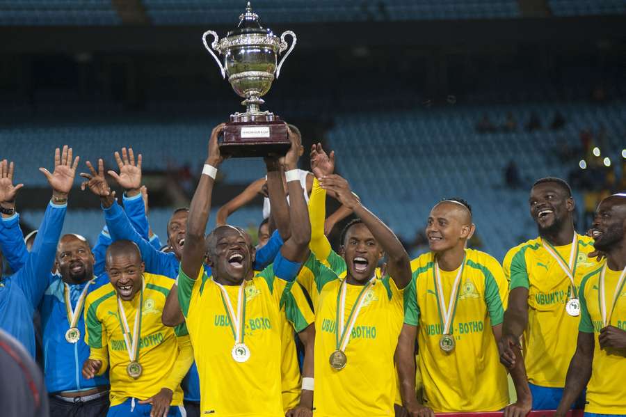 Mamelodi Sundowns lifted the CAF Super Cup in 2017