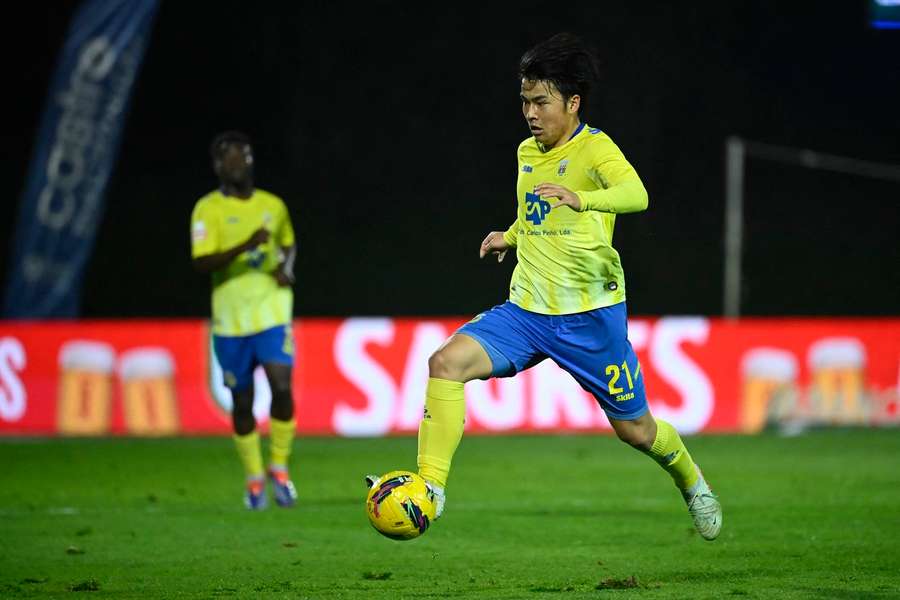 Taichi Fukui, médio japonês de 20 anos do Arouca Taichi Fukui, médio japonês de 20 anos do Arouca