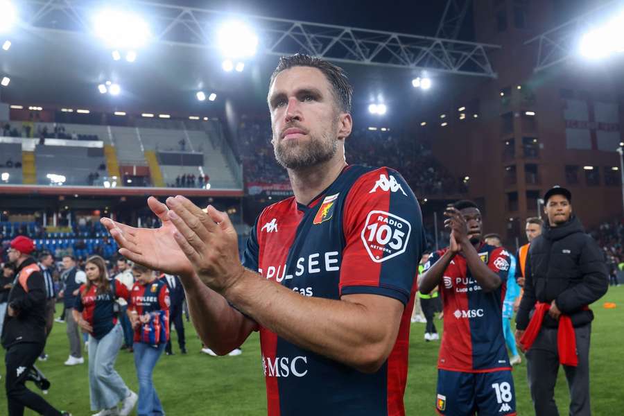 Strootman naposledy pôsobil v Janove.