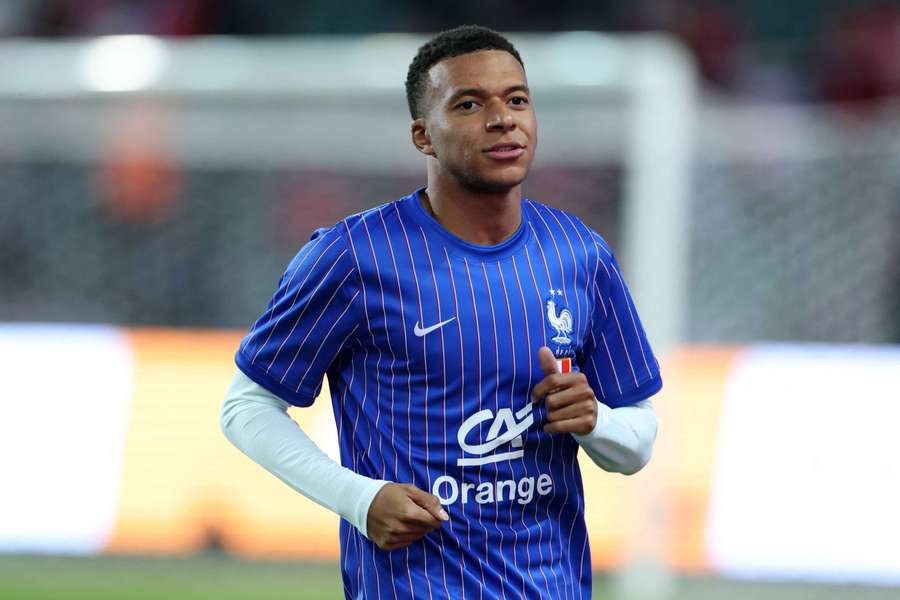 Real Madrid sweating on Mbappe's injury as France plan to not replace him for Belgium clash