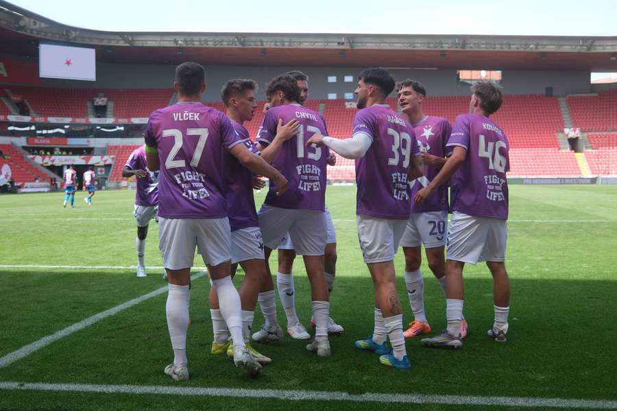 Majstrovská Slavia zakončila sezónu víťazstvom rozdielom triedy. 