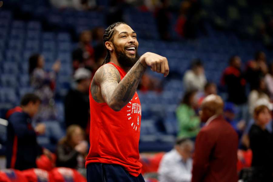 Former New Orleans Pelicans forward Brandon Ingram smiling during warm-ups before a game against the Golden State Warriors (2024)