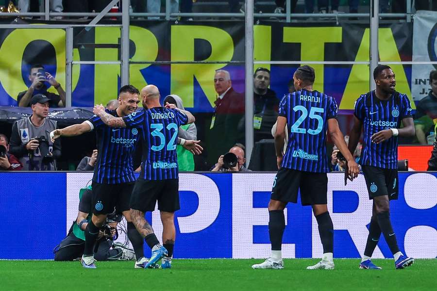 Inter nedal šancu rímskemu súperovi.