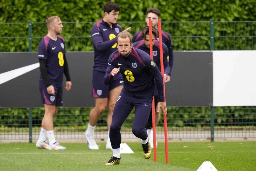 Kane in England training