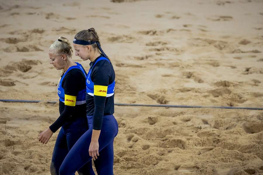 Katja Stam en Raïsa Schoon werden in de halve finales gevloerd door een Amerikaans koppel