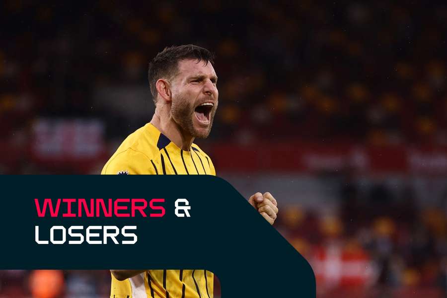 James Milner célèbre son record de matchs disputés en Premier League.