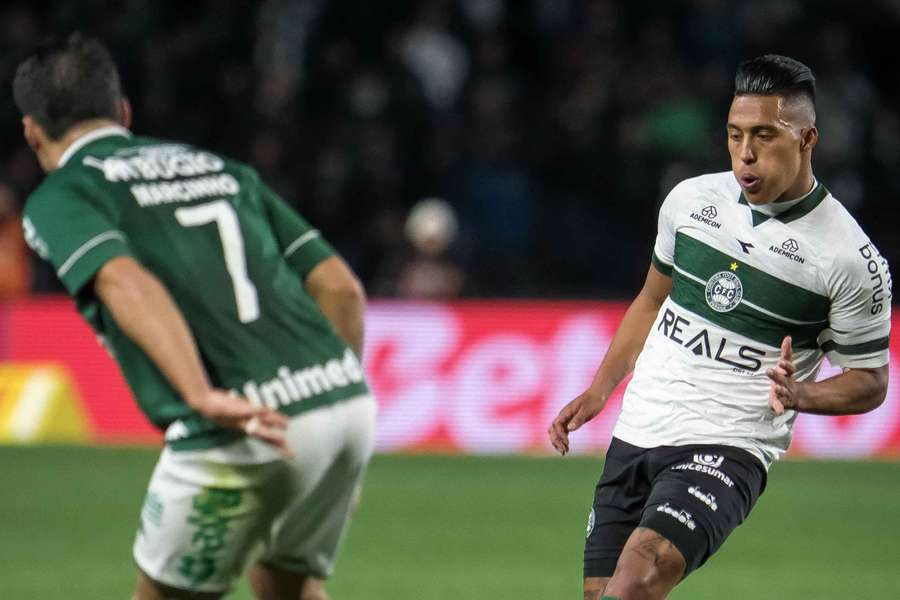 Coritiba e Chapecoense empataram no Couto Pereira