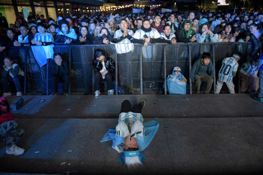 Des supporters argentins dimanche soir. Des supporters argentins dimanche soir.