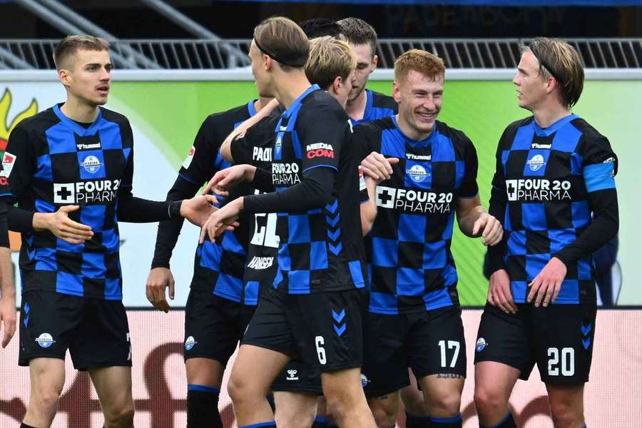 Der SC Padeborn ist in der 2. Liga aktuell das Maß aller Dinge Der SC Padeborn ist in der 2. Liga aktuell das Maß aller Dinge