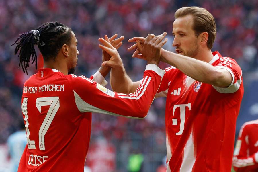 Olise e Kane marcaram em Bayern de Munique 4x0 Union Berlin