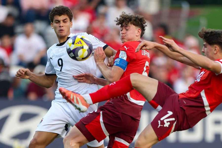 Barcelona make opening offer to Al Ahly for Abdelkarim Barcelona make opening offer to Al Ahly for Abdelkarim