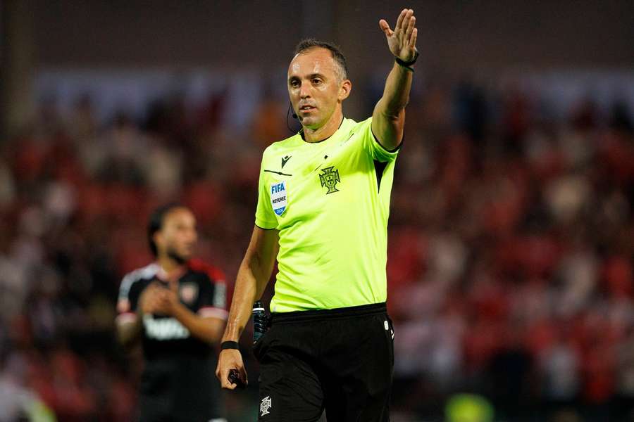 João Pinheiro apita o Lillestrom-Egnatia FC da Liga Europa João Pinheiro apita o Lillestrom-Egnatia FC da Liga Europa