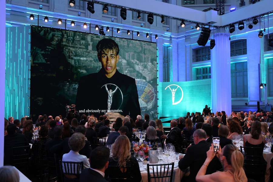 Lamine Yamal, interviniendo por videoconferencia en los Premios Laureus