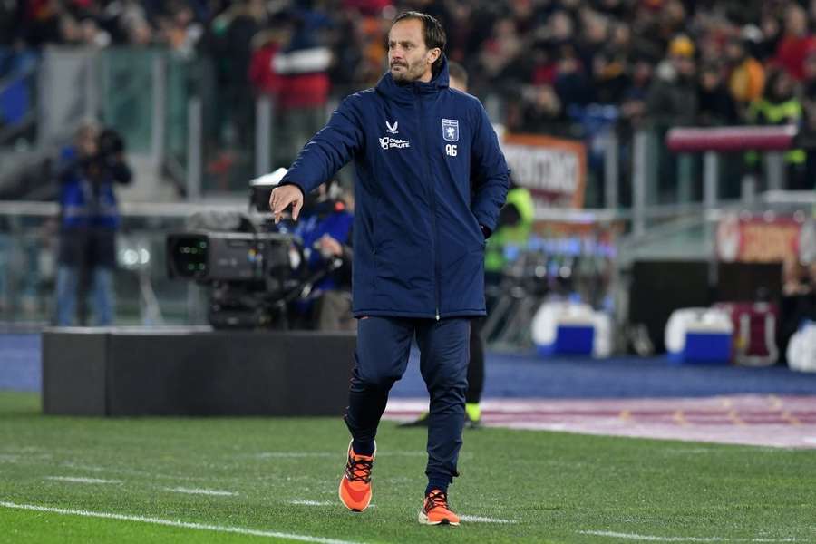 Inter Milan signing Martinez posts farewell to Genoa