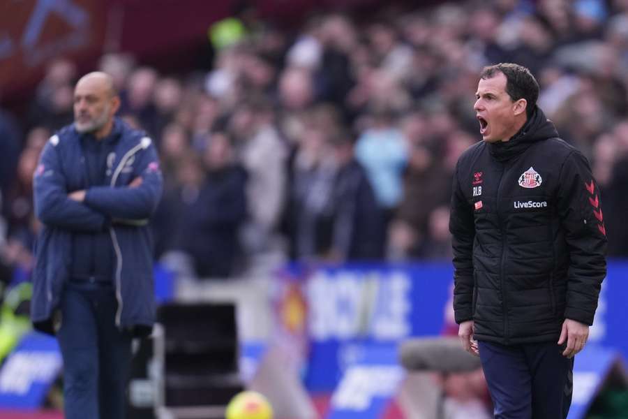 Le Bris admits: West Ham were better than Sunderland Le Bris admits: West Ham were better than Sunderland