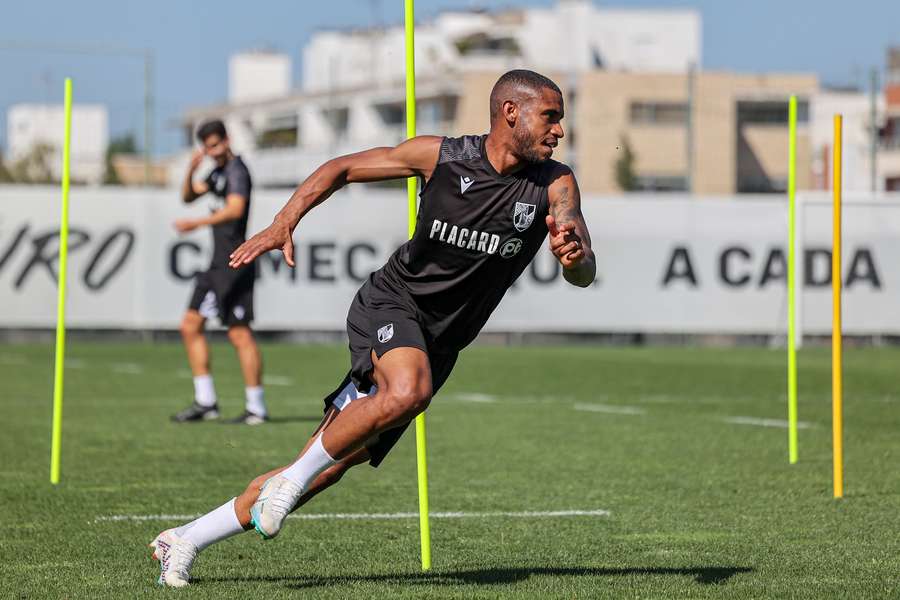 André Silva recupera de lesão a tempo da segunda mão entre Vitória de Guimarães e Celje