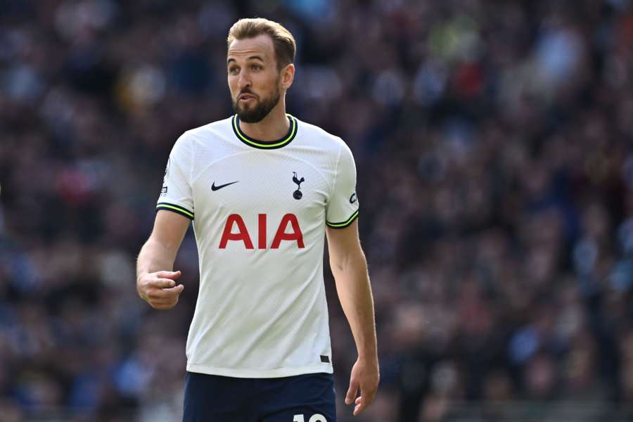 Kane marcou gol em batida certeira no segundo tempo