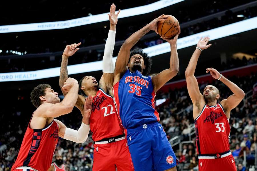 Detroit v NBA nestačil na Clippers, domácí zápas prohrál i Boston