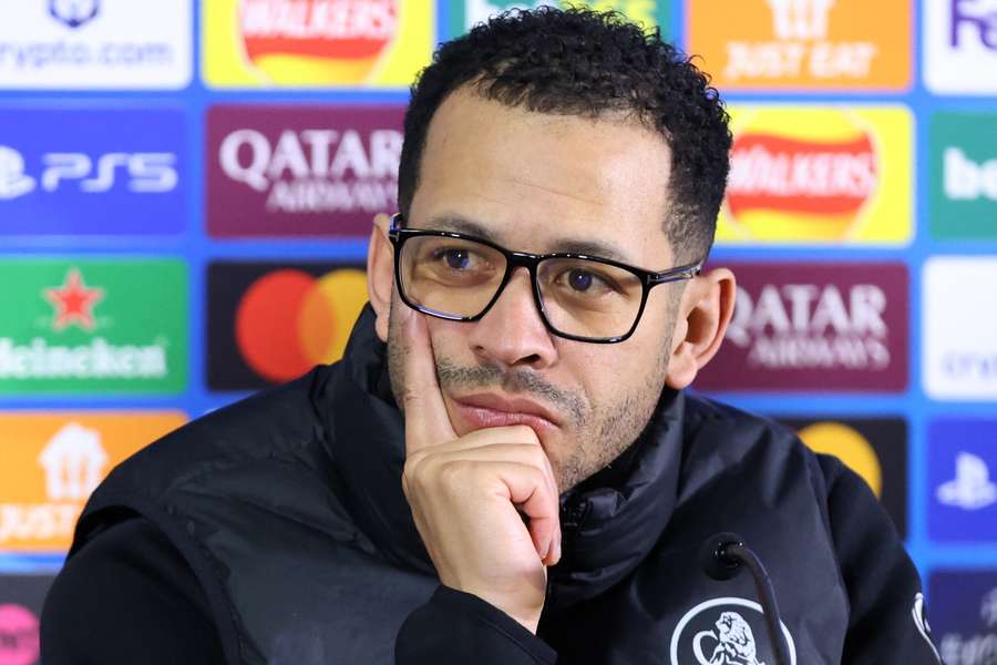 Rosenior face à la presse ce lundi.